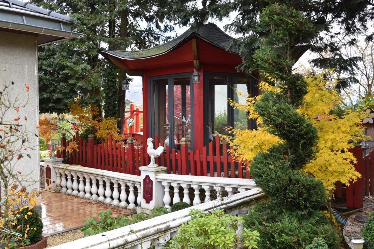 Gite Au Printemps Japonais, Petit Train De La Mure, Parc Des Ecrins Pierre-Chatel Eksteriør bilde